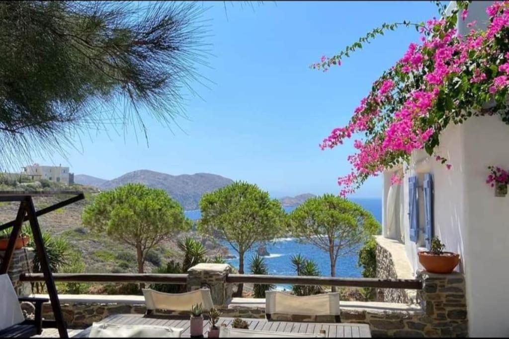 C & C _ Cycladic House With Endless Sea View Villa แอร์มูโปลี ภายนอก รูปภาพ