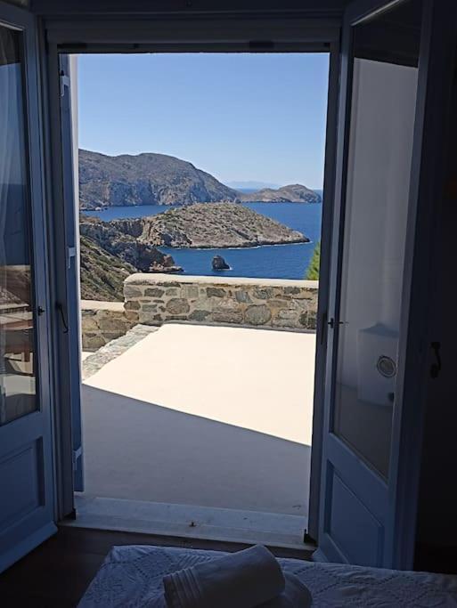 C & C _ Cycladic House With Endless Sea View Villa แอร์มูโปลี ภายนอก รูปภาพ